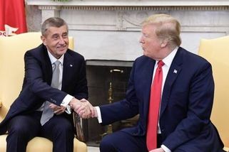 Babiš včera, dnes a zítra: Nejprve uvedl, že Trump je nejlepší řešení pro Evropu, teď otáčí a mluví o šílenství